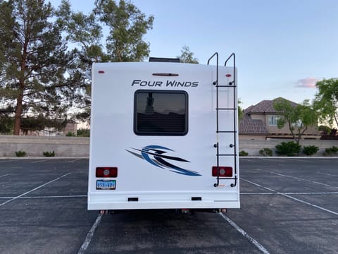 2022 Thor Motor Coach Four Winds 31EV Veículo dirigível in Spring Valley