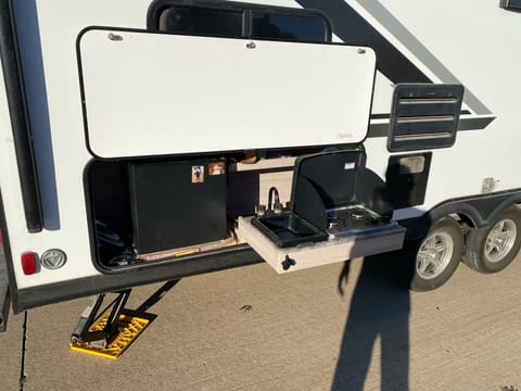 The Perfect Family Camper Towable trailer in Mansfield