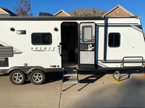 The Perfect Family Camper Towable trailer in Mansfield