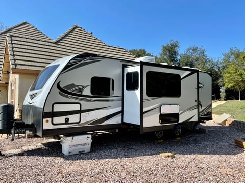 2019 Jayco White Hawk 24MBH Towable trailer in Rancho Bernardo