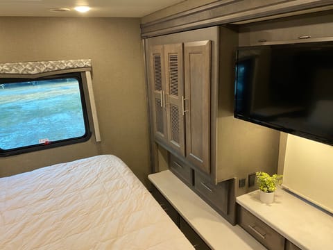 2022 Thor Motor Coach Omni RS36 Vehículo funcional in Oak Hill