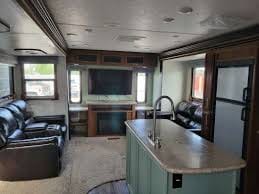 Betsy Ross - Kid Friendly and Pet Approved Towable trailer in Johnson City