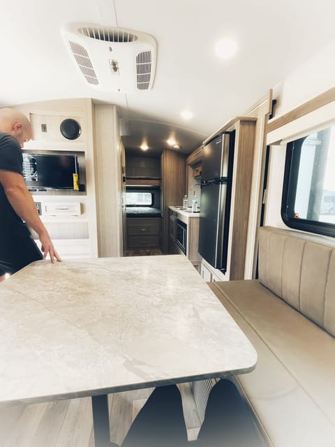 2022 Cozy Pet-Friendly Family Camper (Brand New) Towable trailer in Rancho Cucamonga