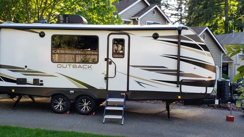 Couples Retreat RV in the OUTBACK! Towable trailer in Gig Harbor