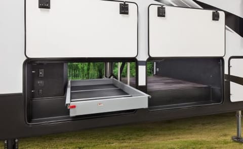 2021 Dutchmen RV Yukon 399ML Towable trailer in Gilroy