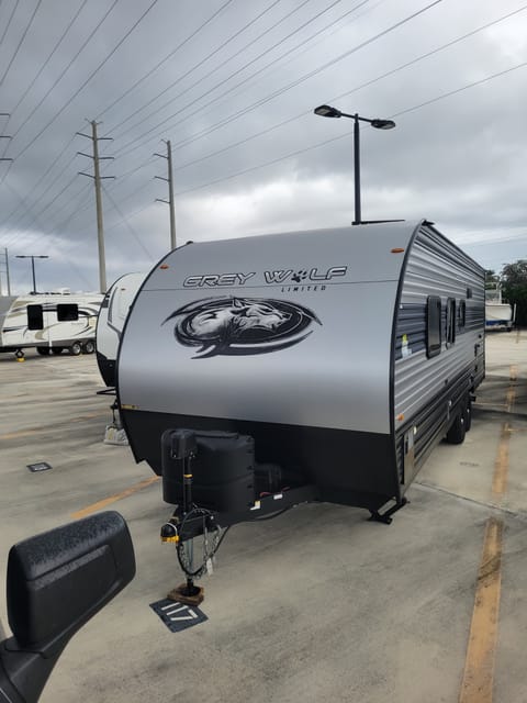 2022 Forest River RV Cherokee Grey Wolf 26DJSE Towable trailer in Royal Palm Beach
