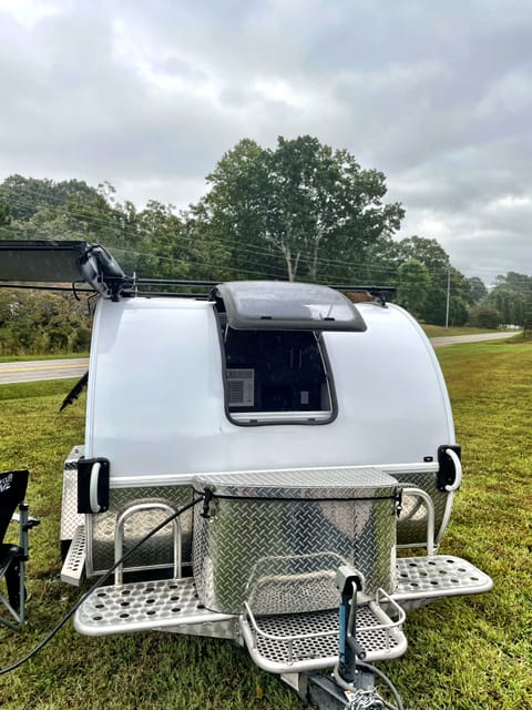 King sized rugged teardrop! Towable trailer in Wake Forest