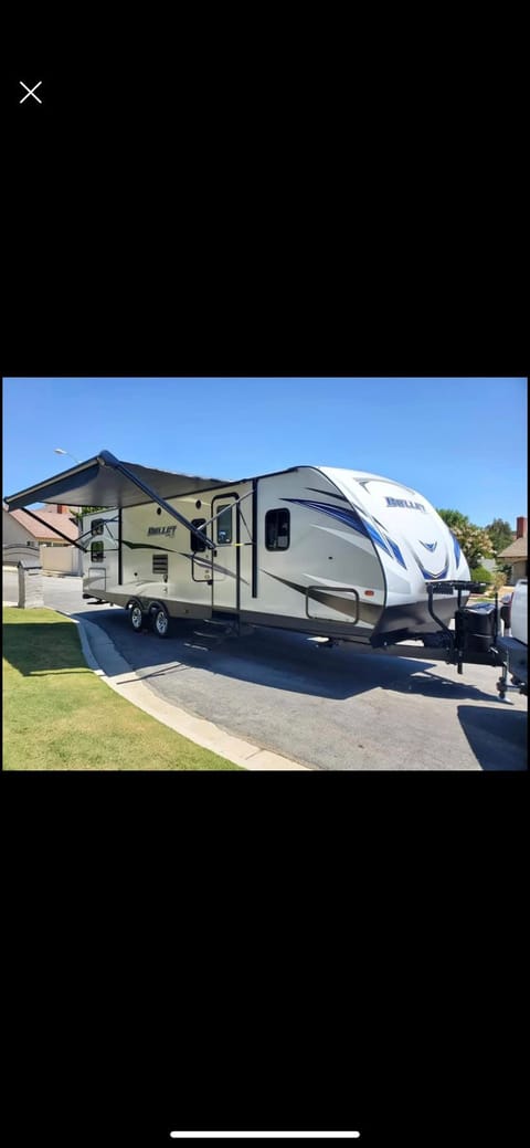 2019 Keystone RV Bullet 287QBSWE Towable trailer in Thousand Oaks