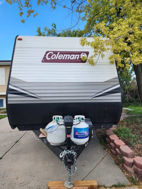 2021 Dutchmen RV Coleman Lantern Series 244BH Towable trailer in West Jordan