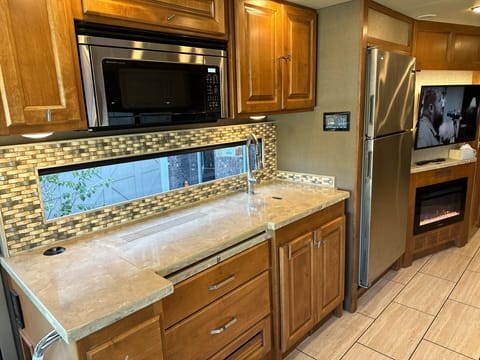 2019 Tiffin Motorhomes Open Road Allegro 36 UA Drivable vehicle in Frisco
