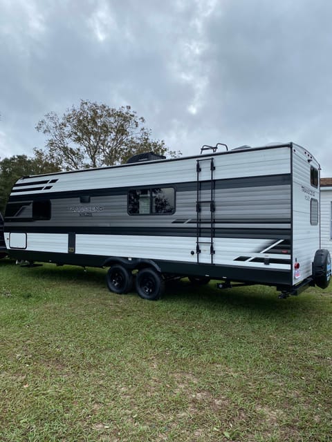 GD Transcend-FREE DELIVERY(Fort Wilderness n more) Towable trailer in Bay Lake