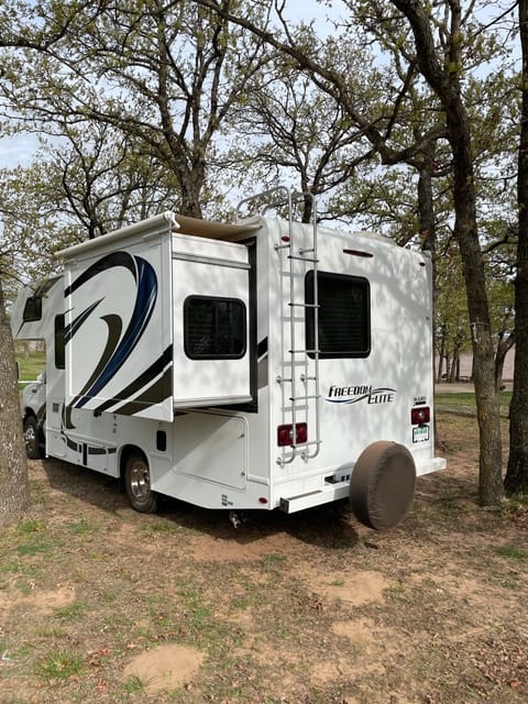 2019 Thor Motors 24ft. Very clean, low miles Drivable vehicle in Edmond