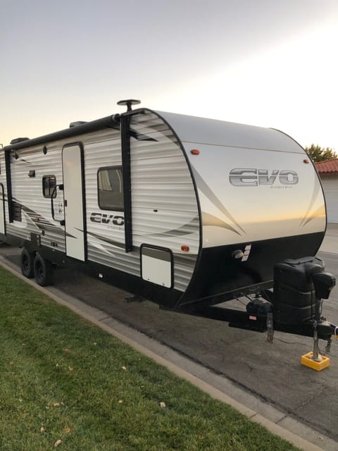 Family Friendly home away from home Towable trailer in Yucaipa
