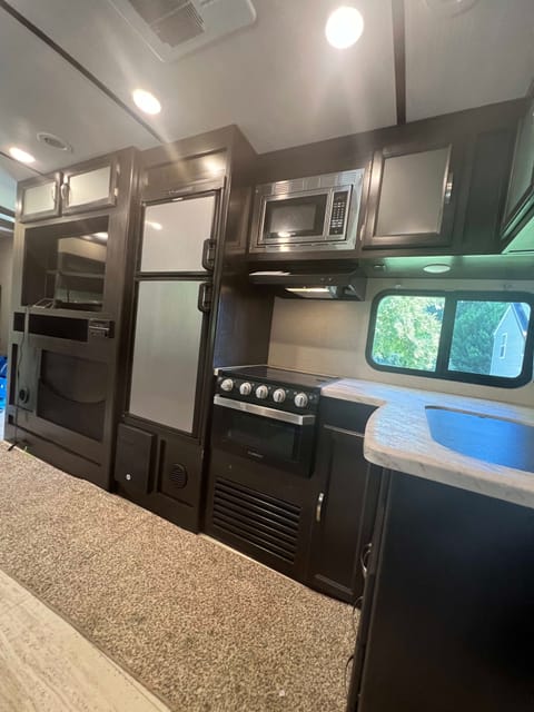 2019 Coachmen RV Spirit Ultra Lite 2758RB Rimorchio trainabile in Kernersville