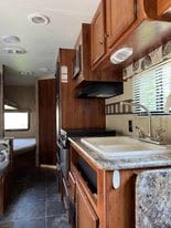 2016 Keystone RV Hideout 27RBWE Towable trailer in Wenatchee