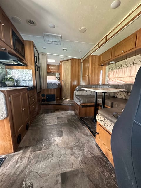 2019 Coachmen RV Leprechaun 220Qford350 Drivable vehicle in Fontana