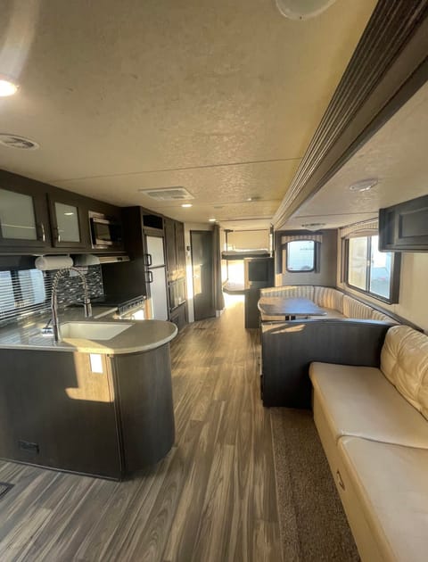 2018 Forest River Travel trailer Remorque tractable in Johnson Ranch