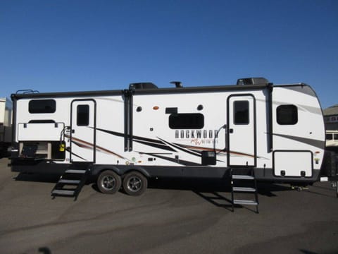 2022 Forest River RV Rockwood Ultra Lite 2706WS Towable trailer in Wellington