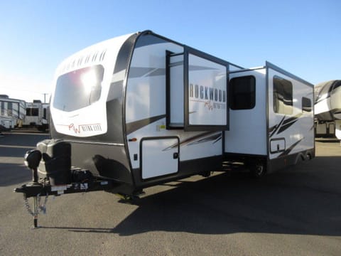 2022 Forest River RV Rockwood Ultra Lite 2706WS Towable trailer in Wellington