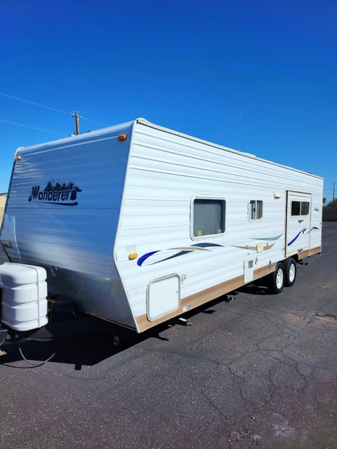 2004 Thor Aerolite Cub 23TT Towable trailer in Desert Ridge