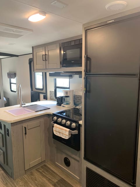 2020 Heartland Family Vacation Edition Towable trailer in Auburn