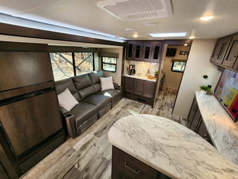 2023 Grand Design Transcend Xplor 315BH Towable trailer in McKinney