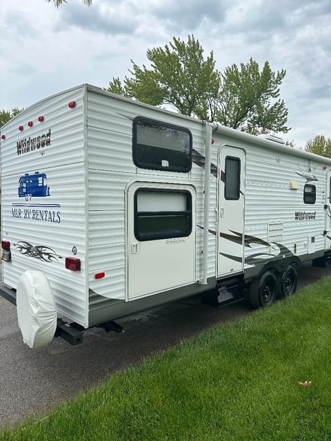 2010 Forest River RV Wildwood 29QBBS Remorque tractable in Holland