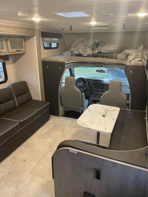2021 Coachmen RV Freelander Vehículo funcional in Logan