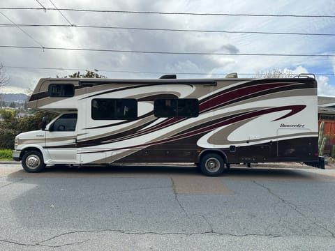 Forest River RV SUNSEEKER 3010DS Drivable vehicle in Pacific Beach