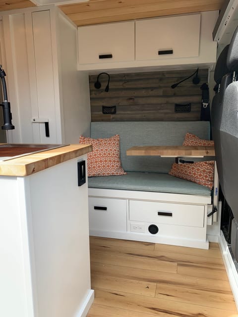 Boutique Beach Bungalow on Wheels - Promaster 3500 Campervan in Dover