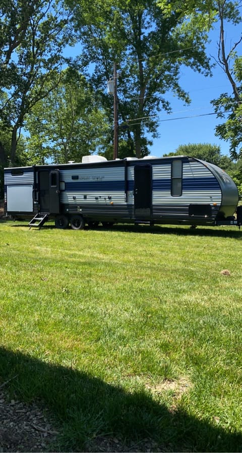 9 Person- Family Friendly & Amenity Loaded Towable trailer in North Canton