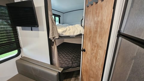 Family Adventures!, Rv Rentals Way Of Life's  (S1) Towable trailer in Hemet