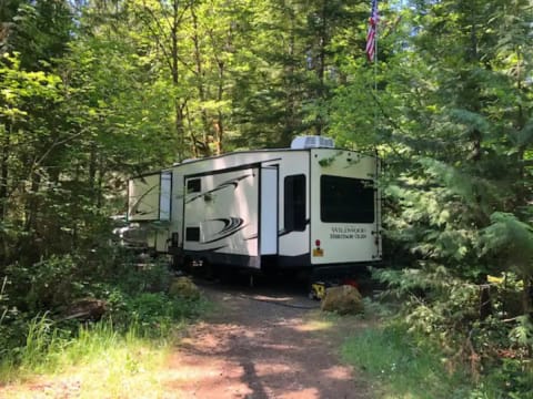 2021 Forest River RV Wildwood Heritage Glen 290RL Towable trailer in Cheyenne