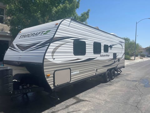 Starcraft Autumn Ridge RV Towable trailer in Bastrop