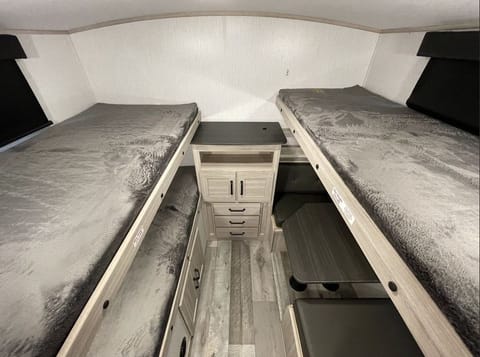 2023 Heartland Sundance 2 Bedroom Towable trailer in Eugene