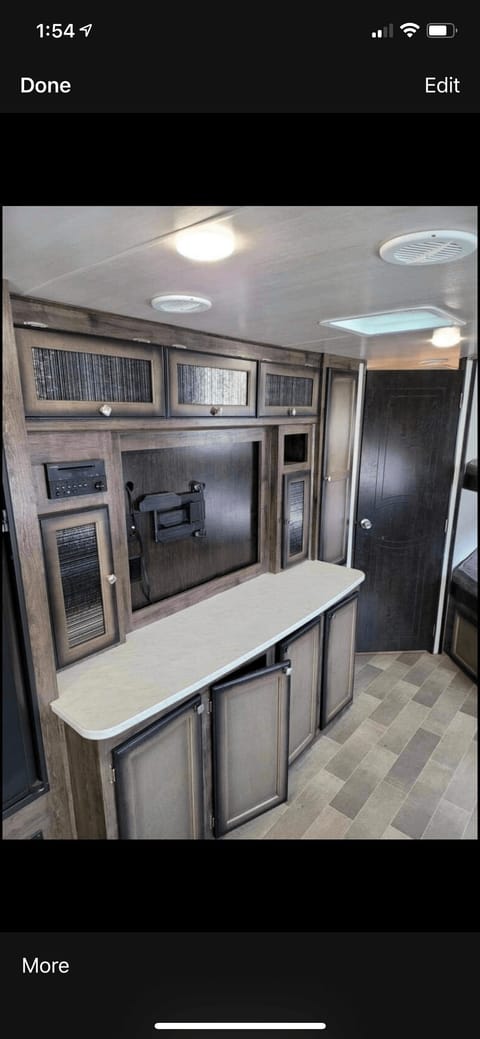 36' 2018 Mallard Travel Trailer Rental in Wasilla Remorque tractable in Lucile Lake