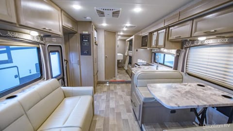 Family friendly Cocoa the 2021 Thor Chateau Drivable vehicle in Castle Rock