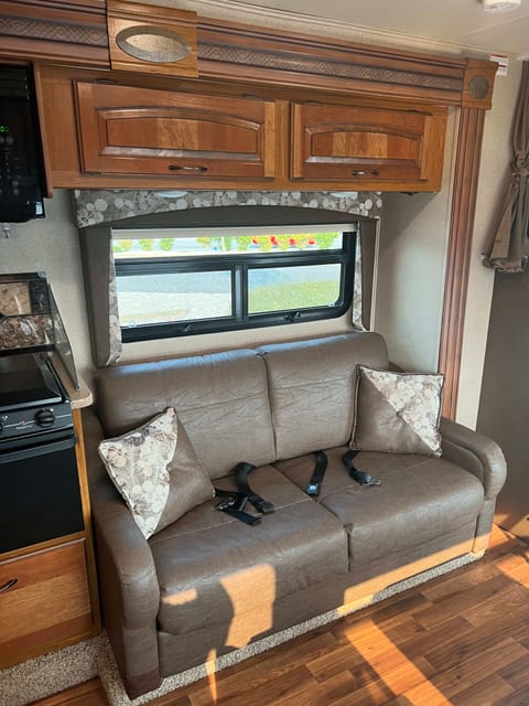 Your dream RV adventure awaits! Véhicule routier in Tukwila