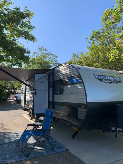 Sleeps 10! 2022 Forest River. Towable trailer in Bakersfield