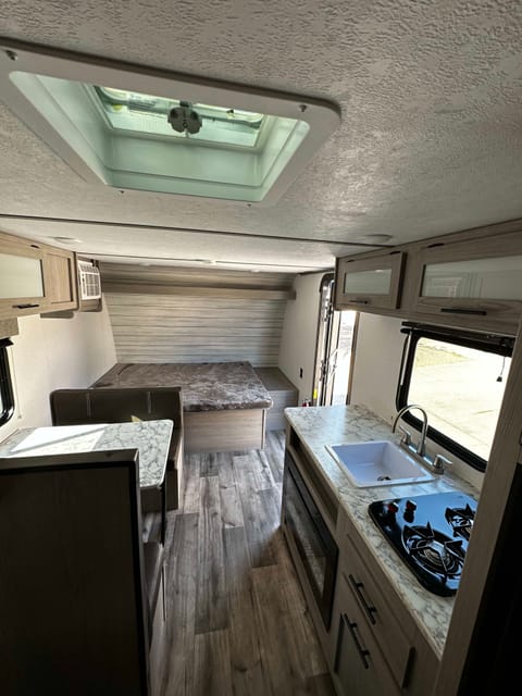 2023 Dutchmen RV Coleman 17B Towable trailer in Carolina Forest