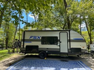 2021 Salem FSX Towable trailer in Cleveland