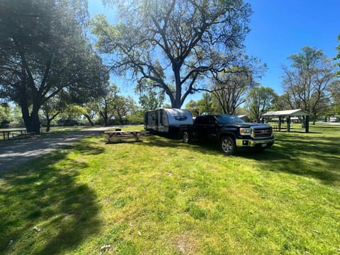 2022 Forest River RV Cherokee Grey Wolf BL Towable trailer in Manteca