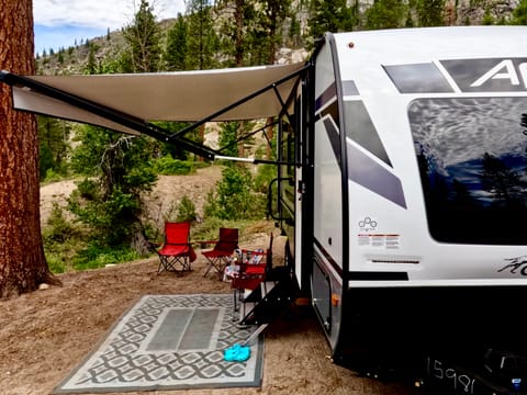 “KEIKO” 2023 Coachmen Apex Nano - Solar - Sleeps 7 Towable trailer in Belmont