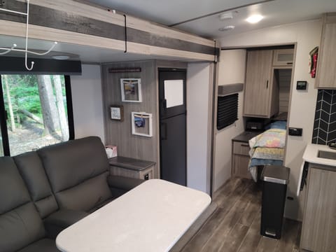 2022 Keystone Passport 2401BH Towable trailer in Franconia