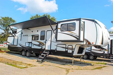 2021 Forest River RV Sabre 37FLL Towable trailer in Lynn Haven