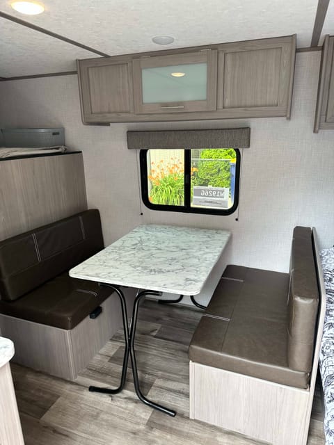 Let's Getaway: Perfect for Couple or Small Family Towable trailer in West Allis