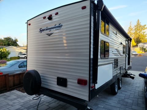 Keystone Springdale 2019 240bh Towable trailer in Campbell