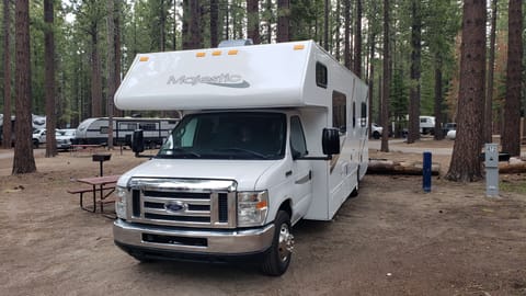 2018 Thor Majestic 28A Véhicule routier in Citrus Heights