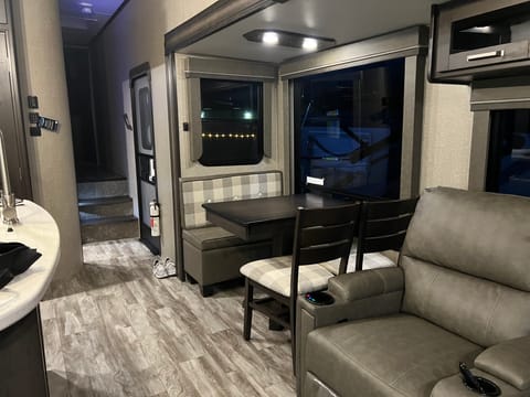 2021 Grand Design Reflection 367BHS Towable trailer in Victorville