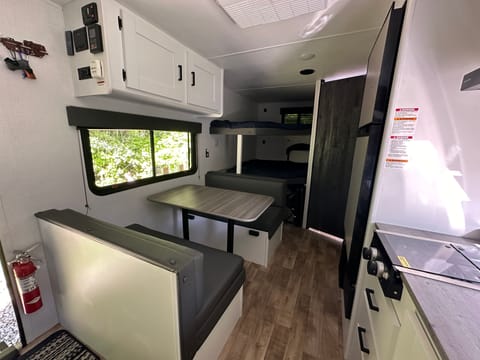 “Sunny Day” 2023 Keystone RV Hideout Towable trailer in Manchester